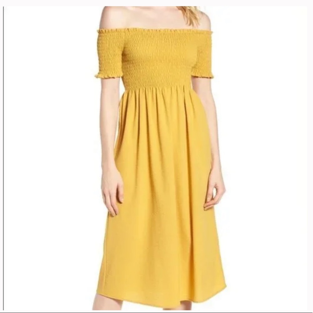 Chelsea 28 Yellow Striped Smocked Off the Shoulder Dress 3x